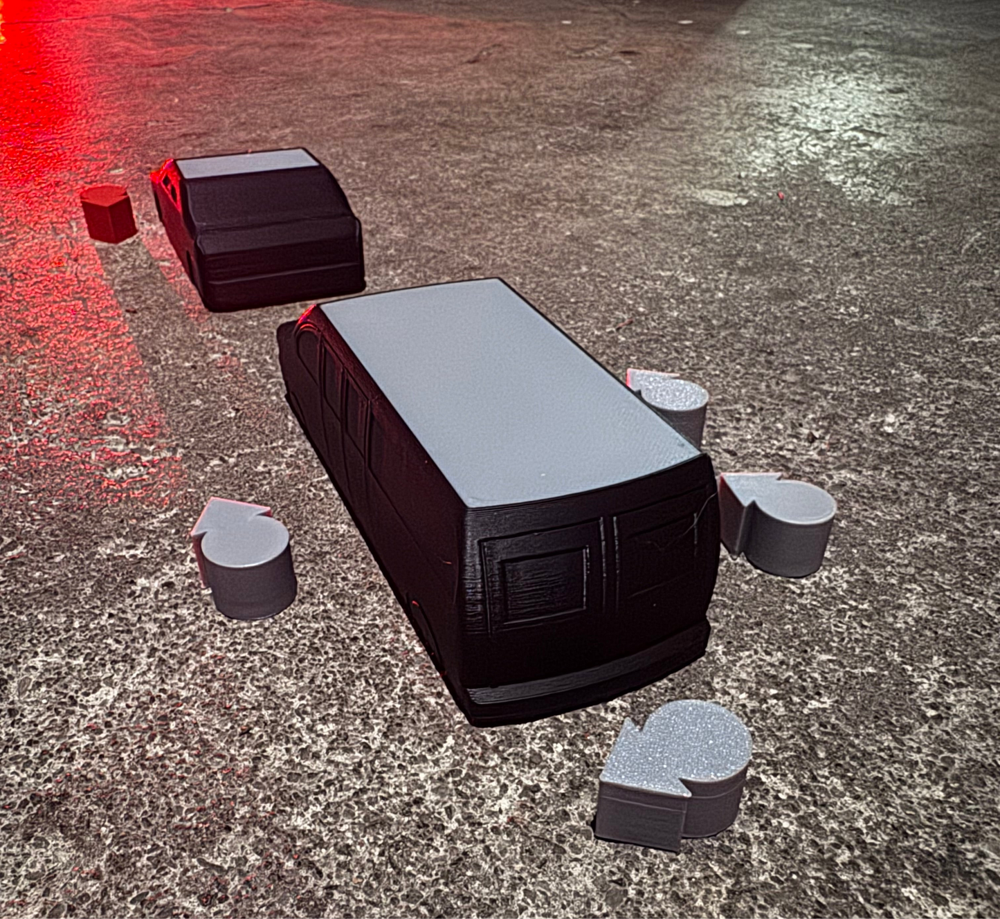 Vehicle Kit: 3 Vehicles - Bearcat, SUV, Car + 6 Operators